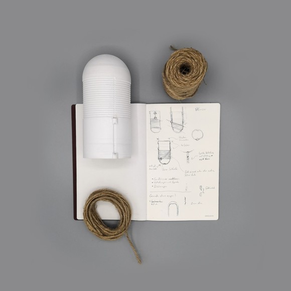 Modern Wall Hanging Garden & Indoor Planter Wall Decor - Picture 5 of 10